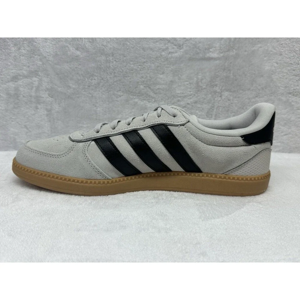 Adidas Breaknet Sleek Sneakers Women’s 9.5 White Black Gum Sole Casual Shoes